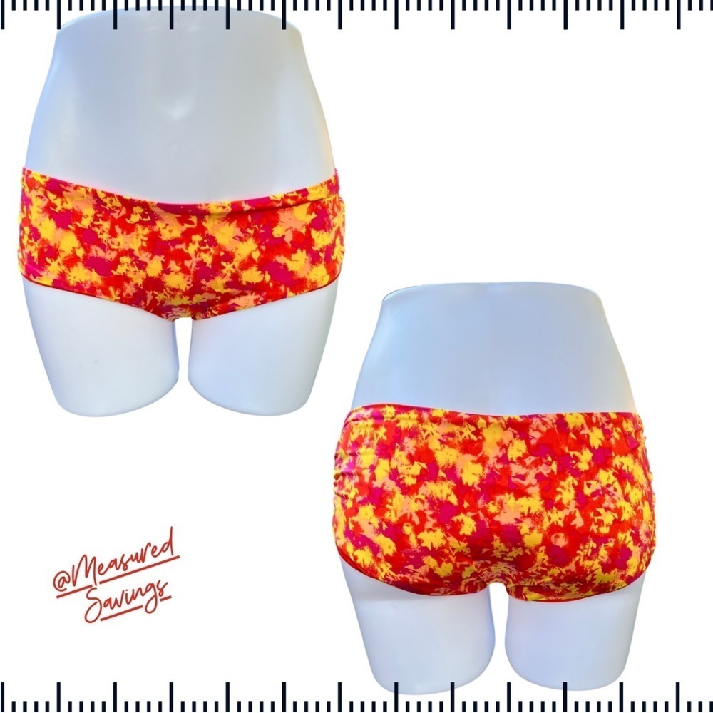 Size 46 NWT - La Perla “Donna Mare” Ruched Bikini Bottoms